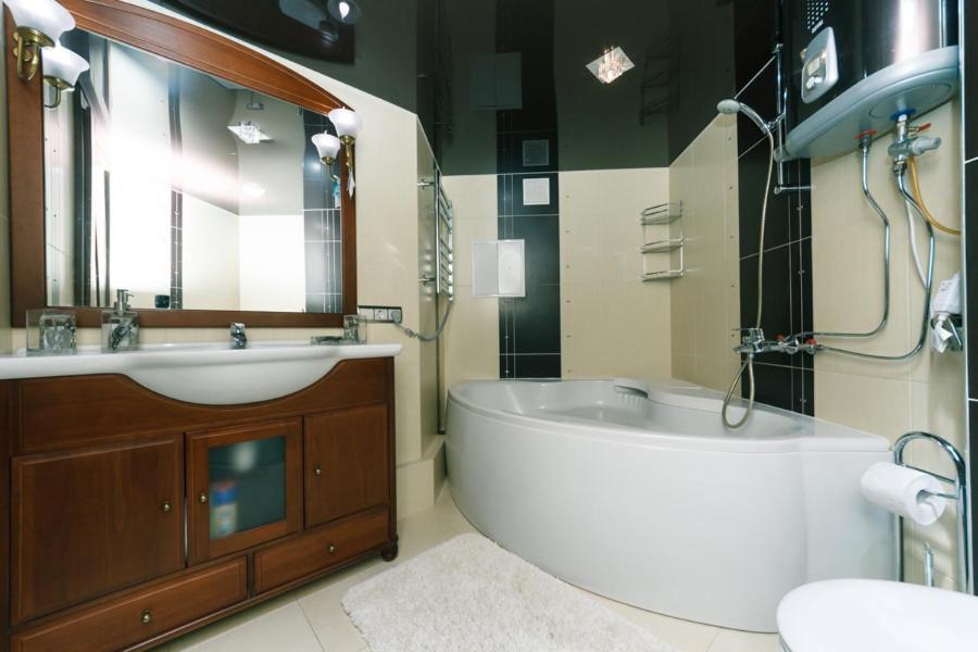 Stylish Two-Level Flat 2 Min From Khreschatyk 基輔 外观 照片